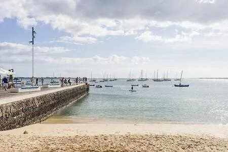 Edif Almirante - Apto Navio アパート コラレホ